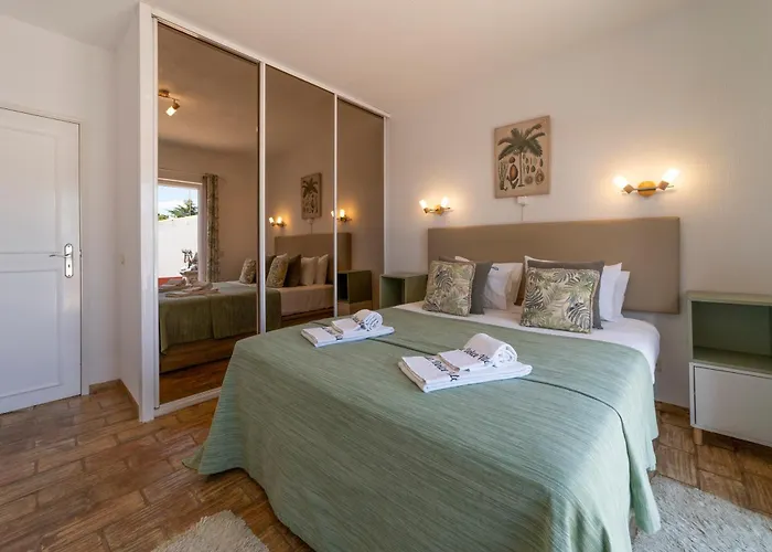 Dolce Villa *